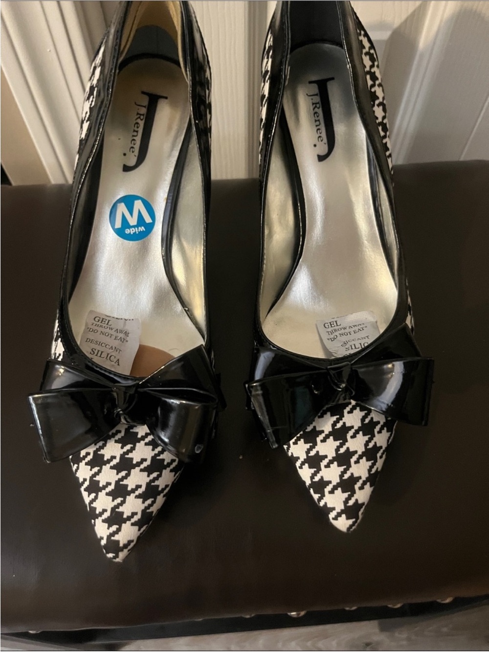 J.Renee Black Houndstooth Pointed-Toe Pump with Bow